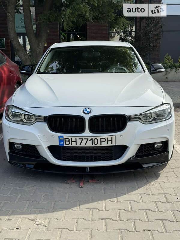 Седан BMW 3 Series 2016 в Одесі