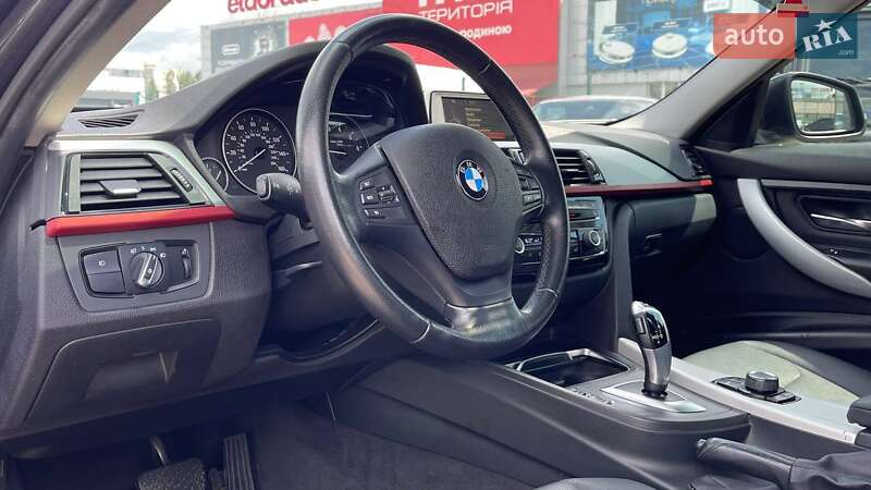 Седан BMW 3 Series 2016 в Киеве фото 18 Седан BMW 3 Series 2016 в Киеве