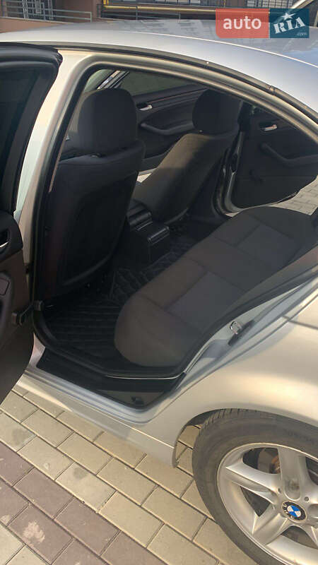 Седан BMW 3 Series 2002 в Львове