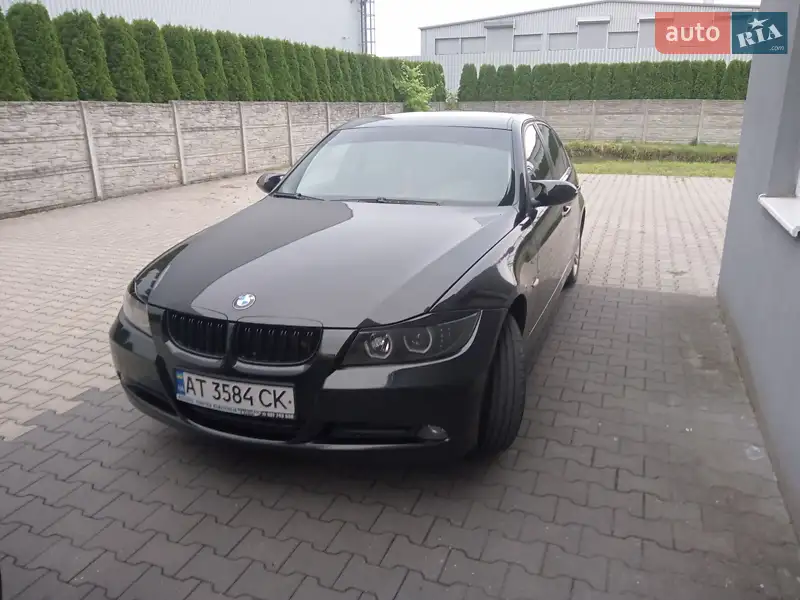 BMW 3 Series 2005 VIN WBAVA71000KR39578 фото оголошення 17 з 151