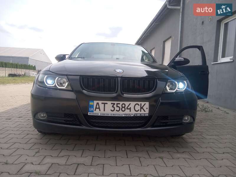 Седан BMW 3 Series 2005 в Івано-Франківську