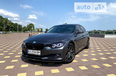 Седан BMW 3 Series 2014 в Киеве