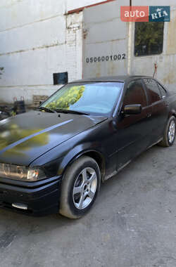 Седан BMW 3 Series 1994 в Запорожье