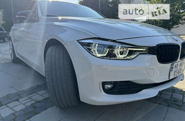 Седан BMW 3 Series 2013 в 