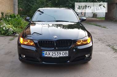 Седан BMW 3 Series 2010 в Харкові