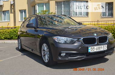 Универсал BMW 3 Series 2016 в Киеве