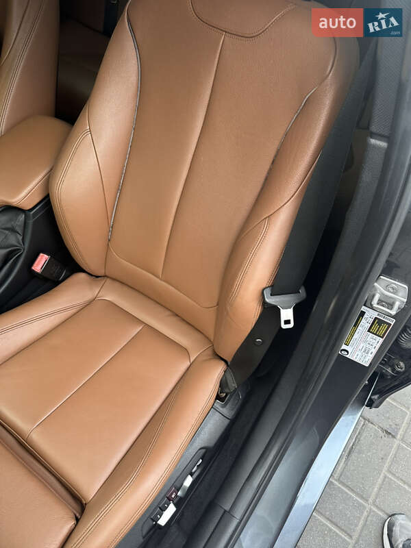 Седан BMW 3 Series 2016 в Дніпрі фото 8 Седан BMW 3 Series 2016 в Дніпрі