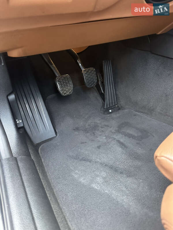 Седан BMW 3 Series 2016 в Дніпрі фото 10 Седан BMW 3 Series 2016 в Дніпрі