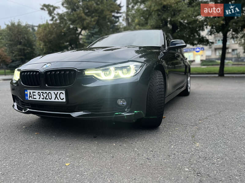 BMW 3 Series 2015