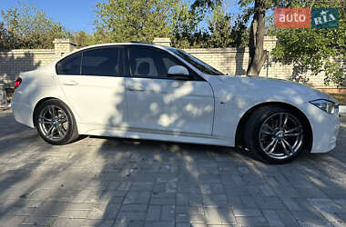 Седан BMW 3 Series 2016 в 