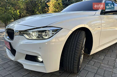 Седан BMW 3 Series 2016 в Николаеве