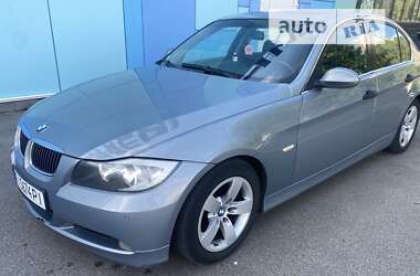 Седан BMW 3 Series 2005 в Киеве