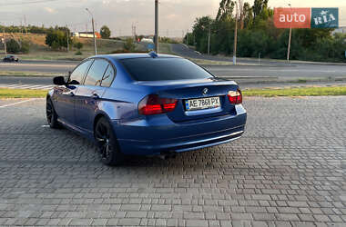 Седан BMW 3 Series 2010 в Кривому Розі