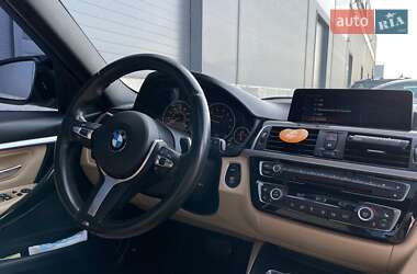 Седан BMW 3 Series 2016 в Львові