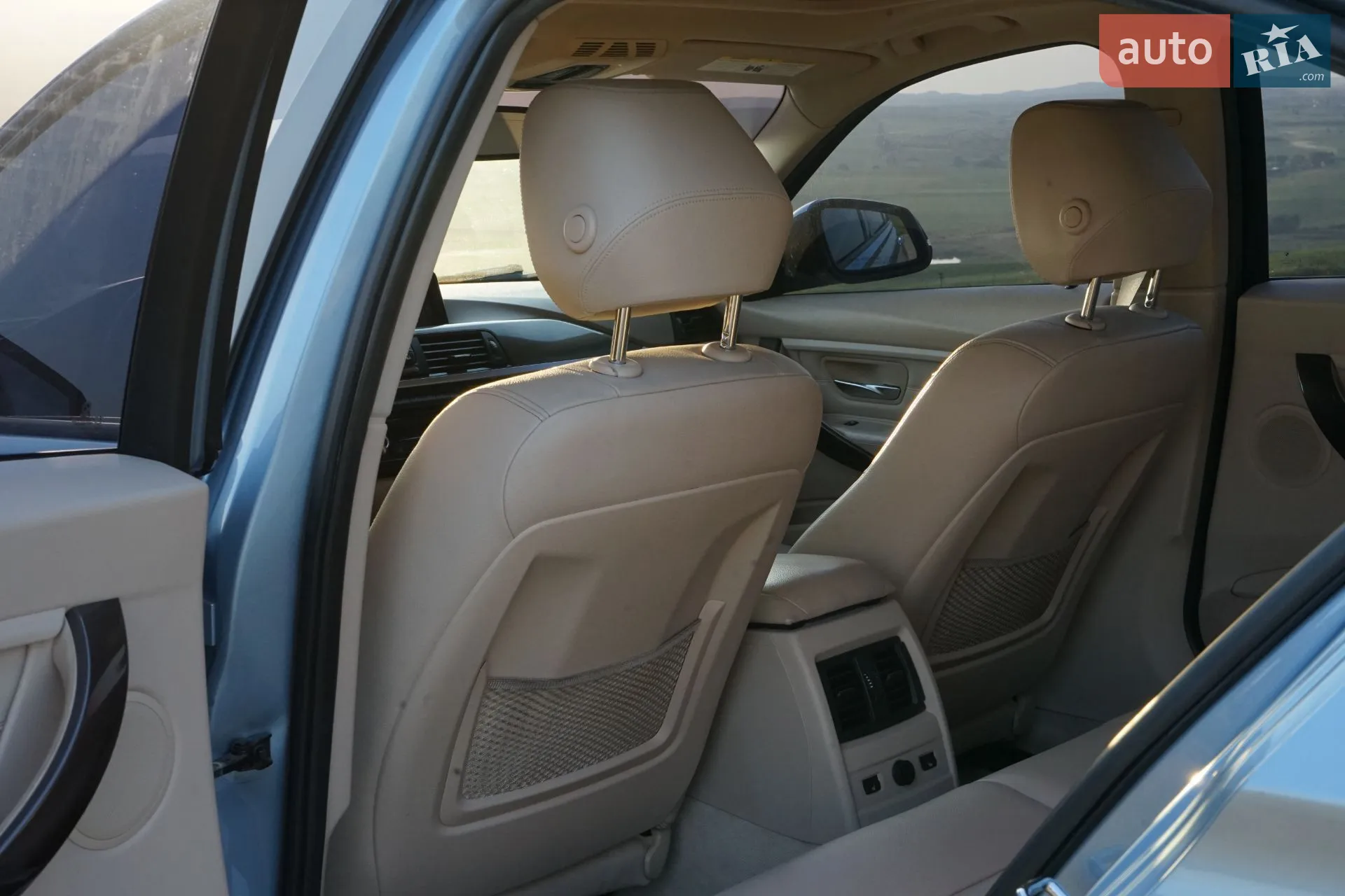 2012 BMW 3er - мініатюра 12