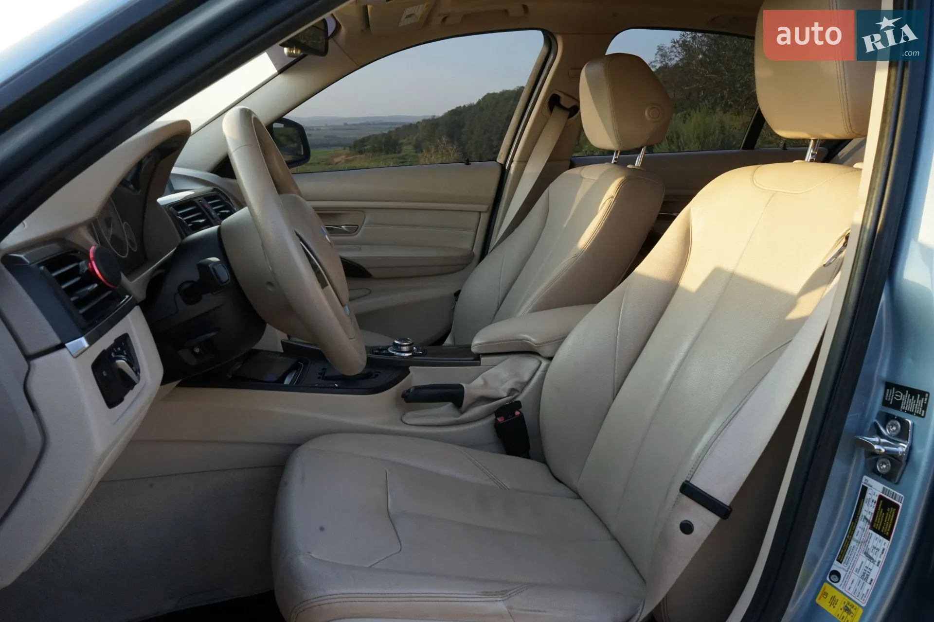 2012 BMW 3er - мініатюра 9