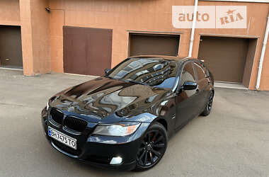 Седан BMW 3 Series 2010 в Миколаєві