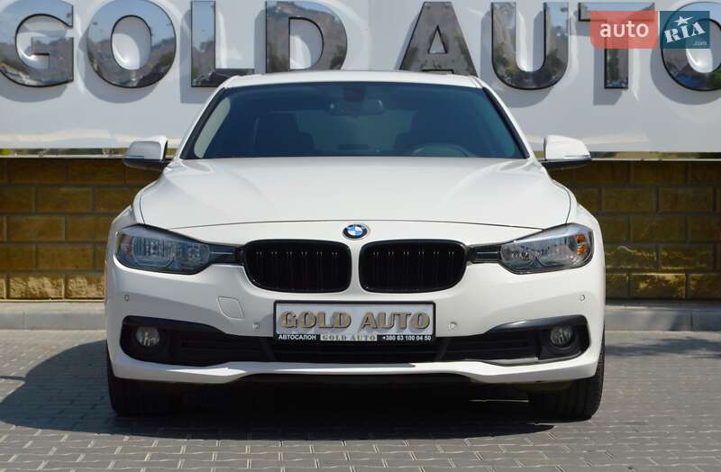 Седан BMW 3 Series 2016 в Одесі