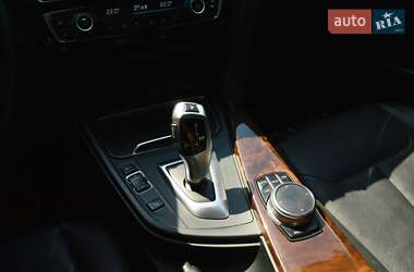 Седан BMW 3 Series 2016 в 