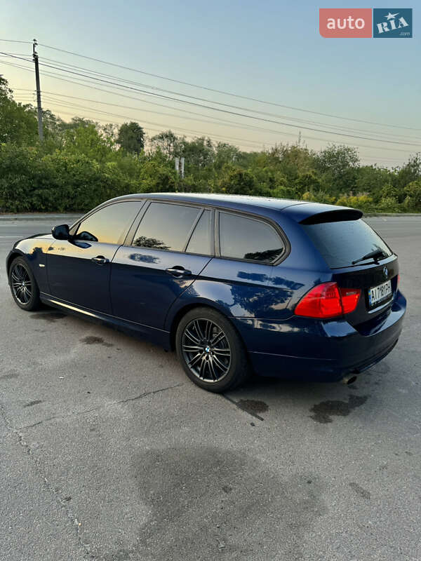 Универсал BMW 3 Series 2011 в Вышгороде