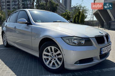 Седан BMW 3 Series 2006 в Киеве