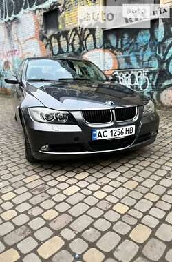 Седан BMW 3 Series 2006 в Києві