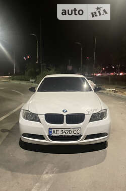 Седан BMW 3 Series 2007 в Киеве