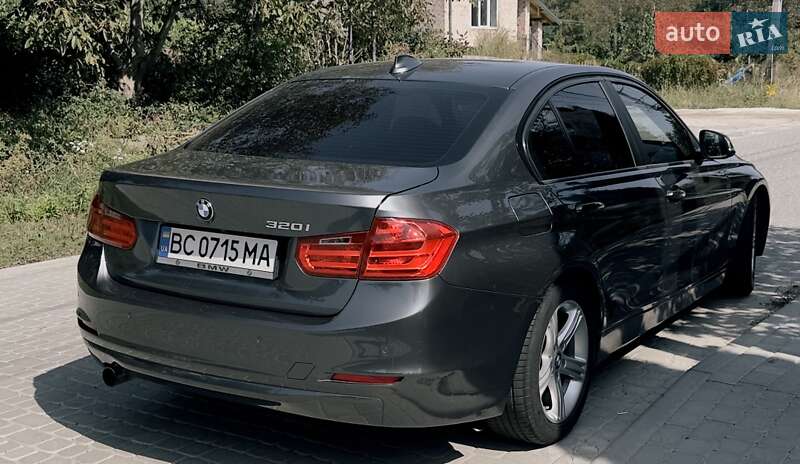 Седан BMW 3 Series 2014 в Львове