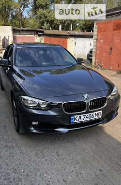 Седан BMW 3 Series 2014 в Киеве