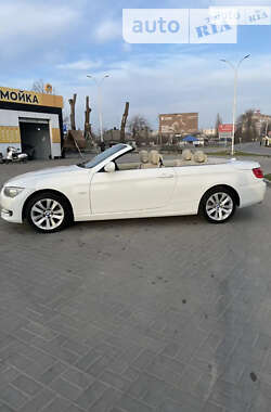 Кабриолет BMW 3 Series 2010 в Славянске