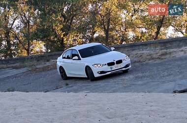 Седан BMW 3 Series 2013 в Светловодске