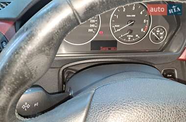 Седан BMW 3 Series 2013 в Светловодске