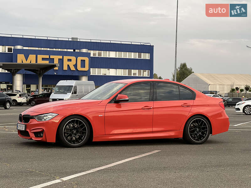 Седан BMW 3 Series 2013 в Киеве