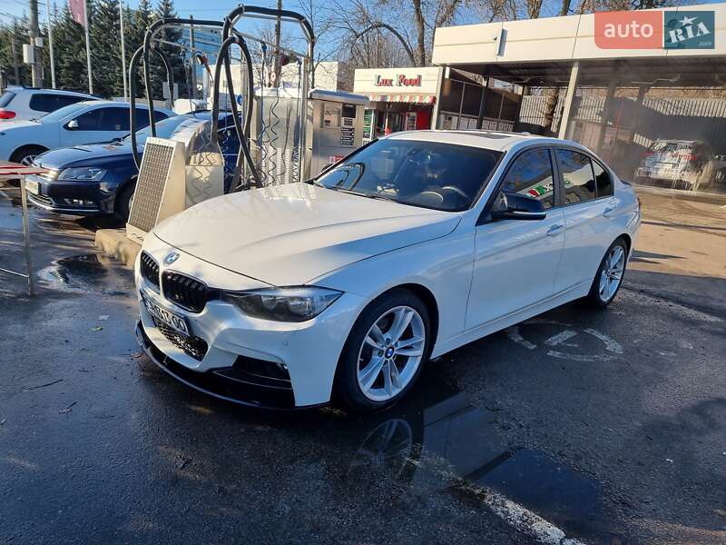 Седан BMW 3 Series 2016 в Кропивницькому фото 9 Седан BMW 3 Series 2016 в Кропивницькому