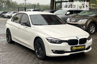 Седан BMW 3 Series 2012 в Черновцах