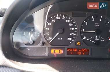 Седан BMW 3 Series 2000 в Львове