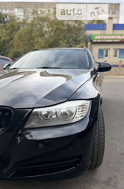 Універсал BMW 3 Series 2012 в Житомирі