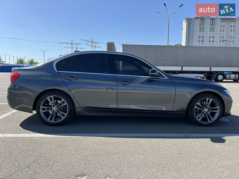 Седан BMW 3 Series 2018 в Києві фото 4 Седан BMW 3 Series 2018 в Києві
