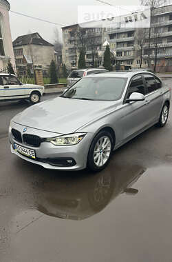 Седан BMW 3 Series 2018 в Дубовому