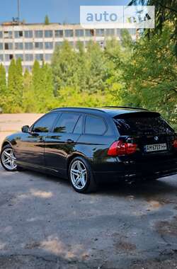 Універсал BMW 3 Series 2010 в Житомирі