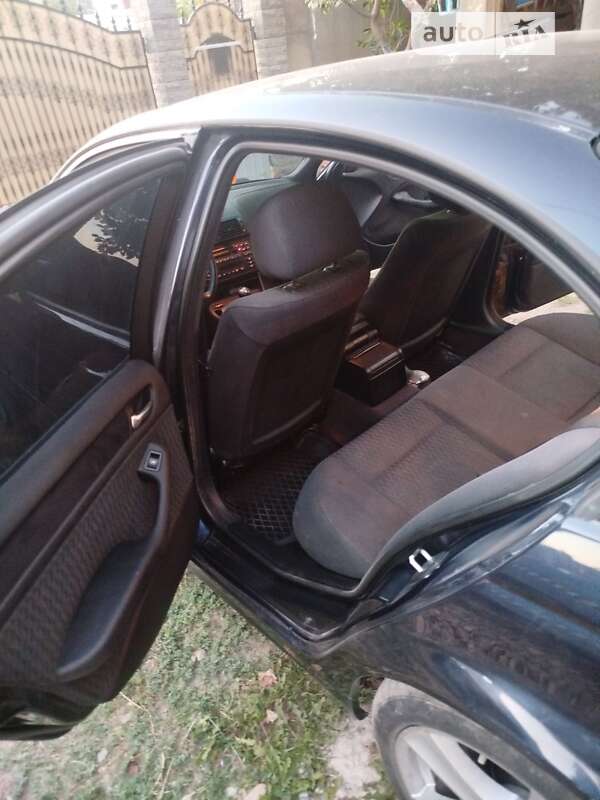 Седан BMW 3 Series 2001 в Черновцах фото 6 Седан BMW 3 Series 2001 в Черновцах