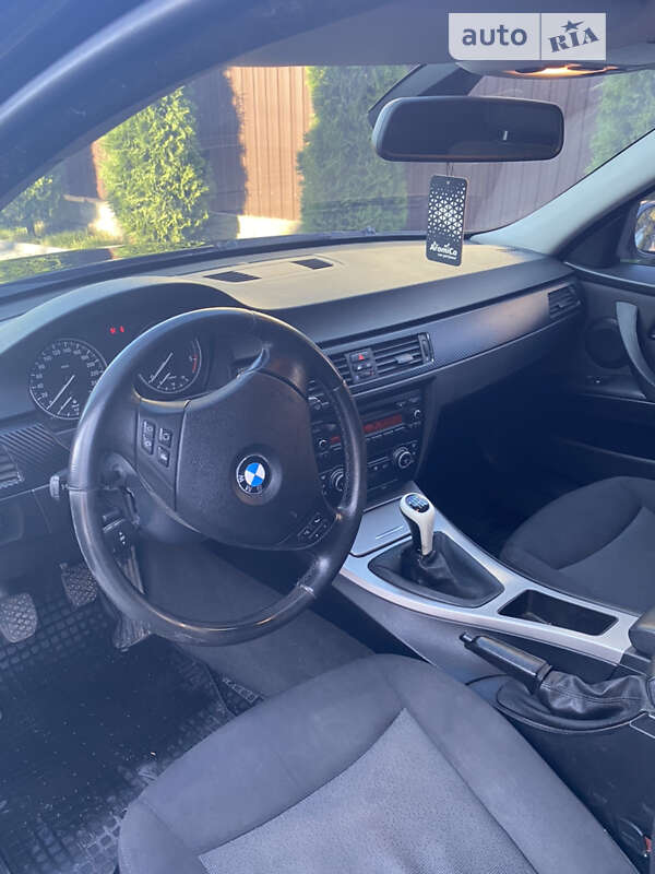 Седан BMW 3 Series 2007 в Бершади