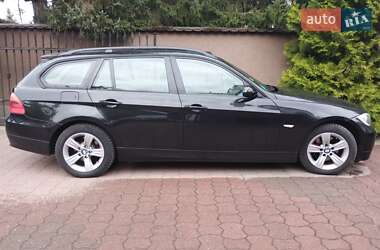 Универсал BMW 3 Series 2008 в Червонограде