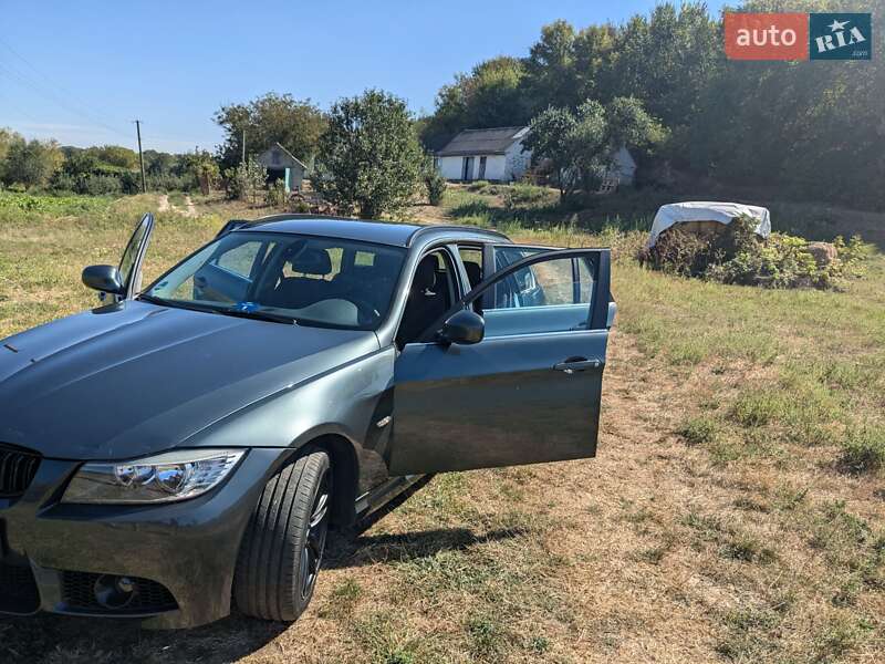 Універсал BMW 3 Series 2012 в Черкасах