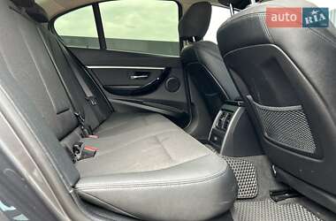 Седан BMW 3 Series 2017 в 