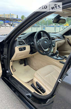 Седан BMW 3 Series 2013 в Харкові