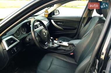 Седан BMW 3 Series 2013 в 