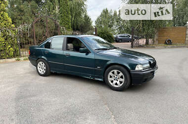 Седан BMW 3 Series 1994 в Киеве