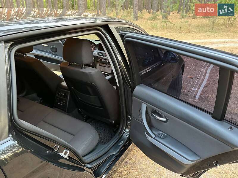 Універсал BMW 3 Series 2006 в Недригайліву