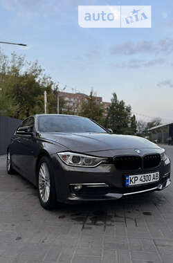 Седан BMW 3 Series 2013 в Дніпрі